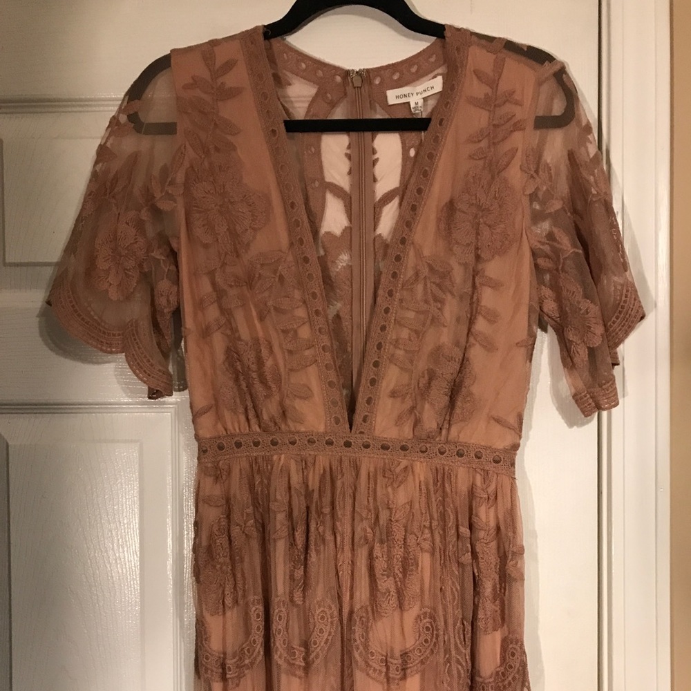 Lace Detail Maxi Dress